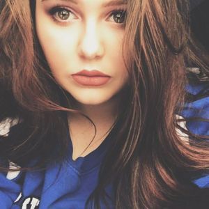 Meet your Posher, Layla