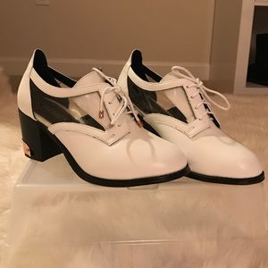 Messeca New York Clear Insert Shoes