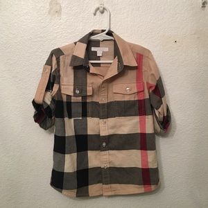 Kids Burberry shirt