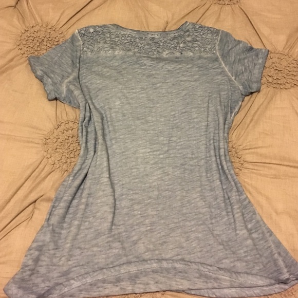 Blue tshirt - Picture 3 of 4