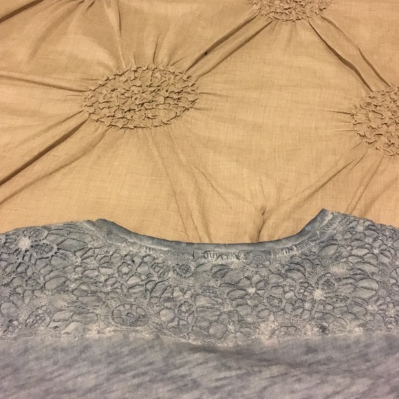 Blue tshirt - Picture 4 of 4