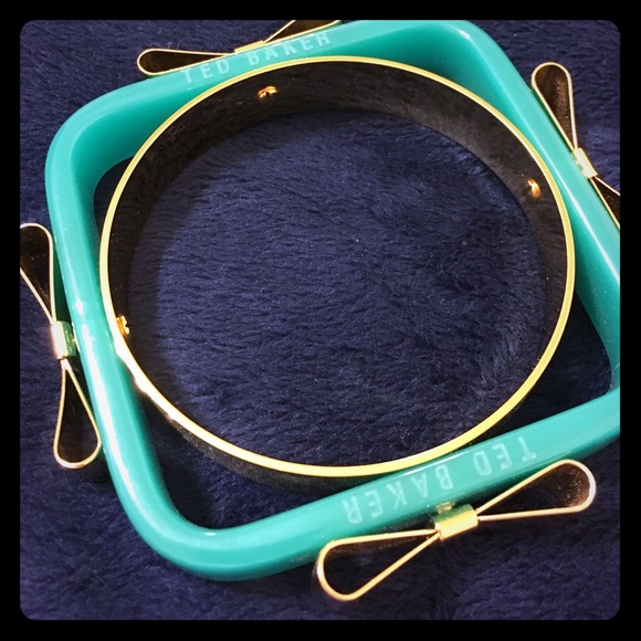 Ted Baker Bow Bangle