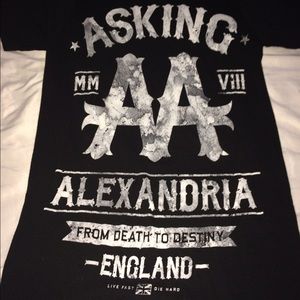 ❗️BUNDLE ❗️Hot Topic T-shirts