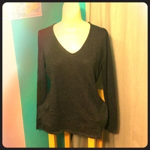 V-Neck Old Navy Sweater