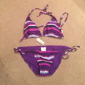 Old Navy swimsuit size xl