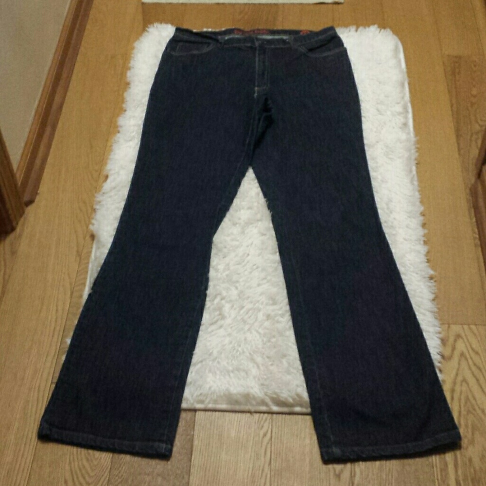 3 for $20 Battery Park Bootcut Jeans sz 10L
