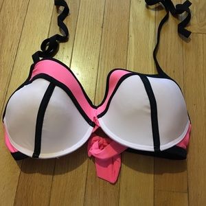 underwire swimsuit
