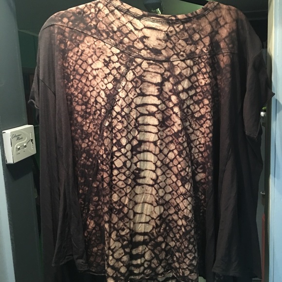 Flowy All Saints Python Tee - Picture 3 of 4