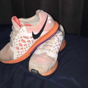 Nike Pegasus size 8