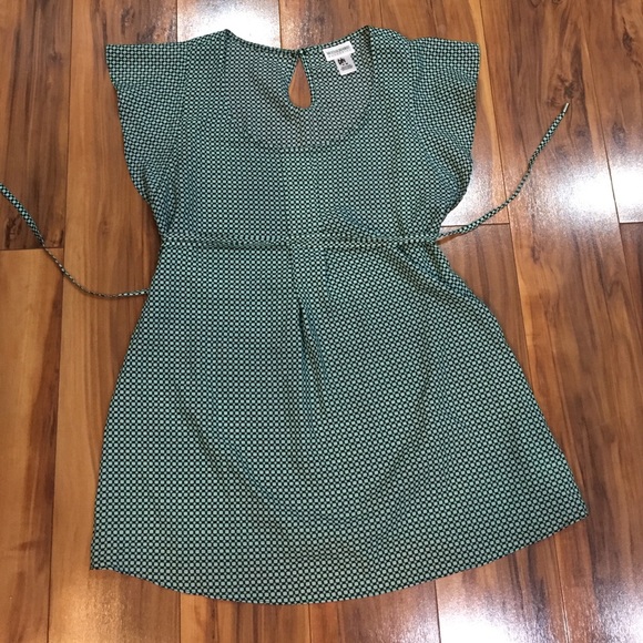 Mint green & black capped sleeve maternity blouse