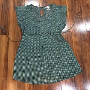 Mint green & black capped sleeve maternity blouse