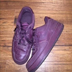 Maroon Air Force 1s