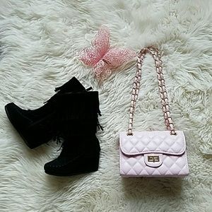 // Quilted little girl's pink purse/crossbody //