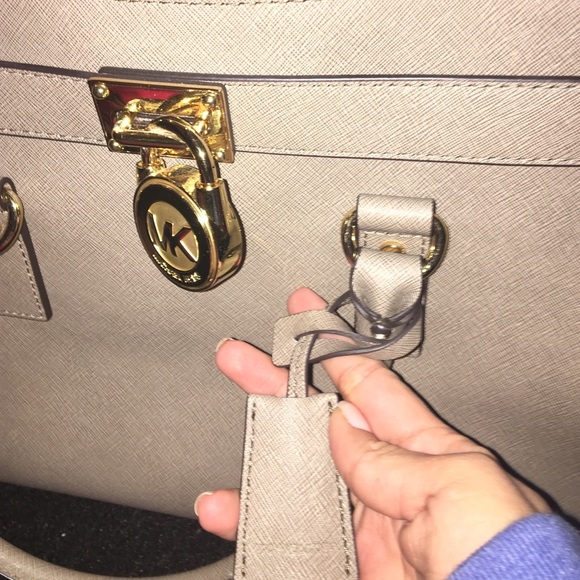 Michael Kors Handbag - Picture 2 of 4