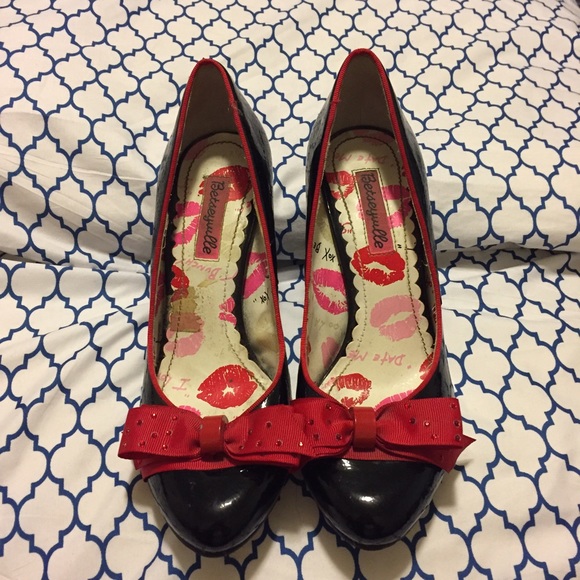 Betsey Johnson black and red heels