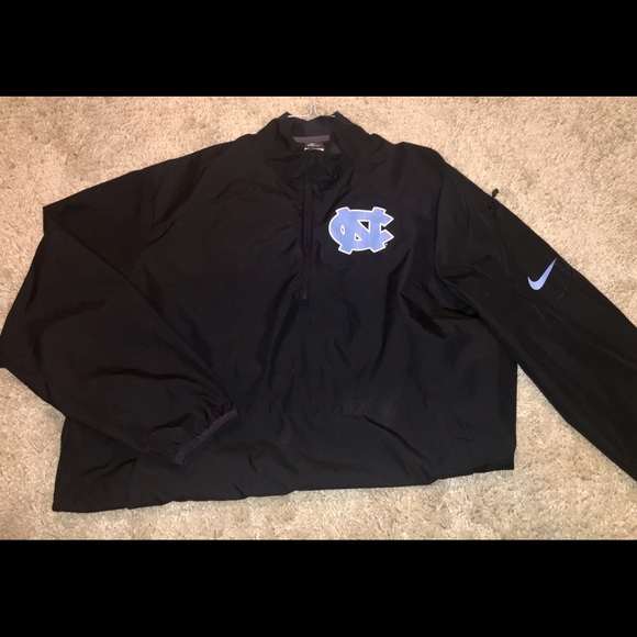 Nike Carolina Tar Heels Wind Breaker