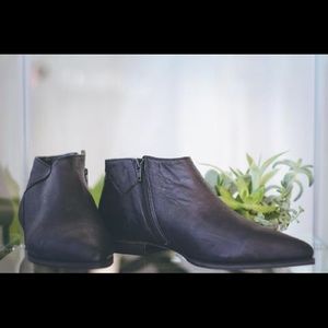 Free people desert rider boot in black