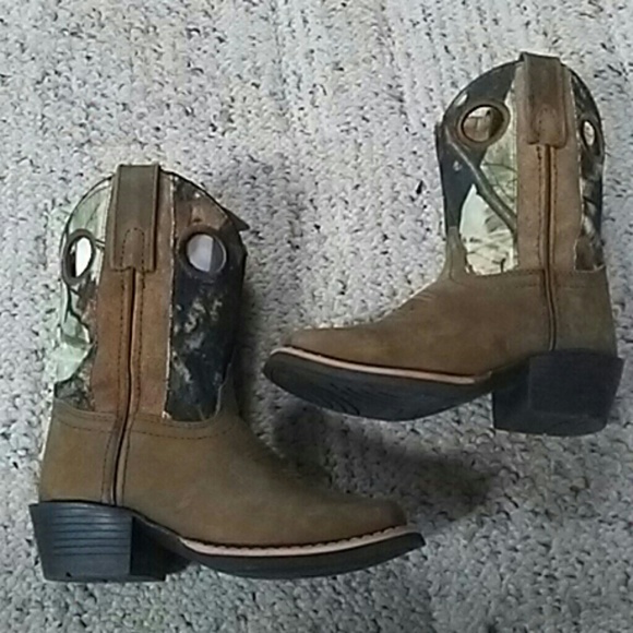 🔥New camo sq. Toe boots