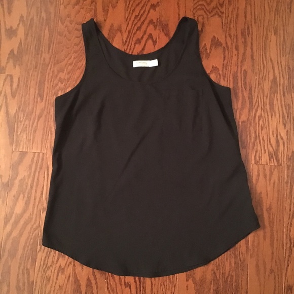 Black Sleeveless Top Size M