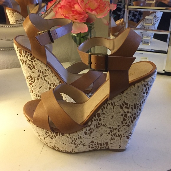 Tan and floral lace pattern wedges. Never worn! - Picture 1 of 3