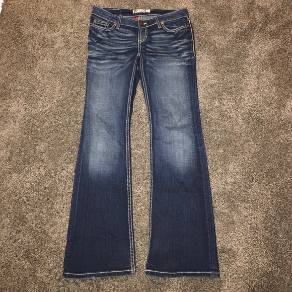 BKE from Buckle size 27/31.5