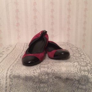 Woman comfortable Colehann flats