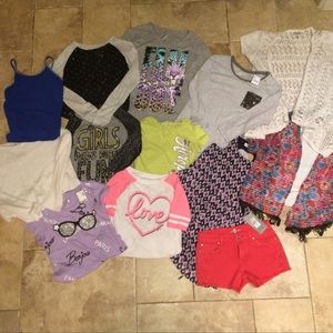 S O L D~ Girls clothing bundle