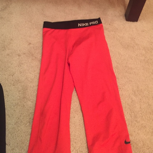 Red Nike pros