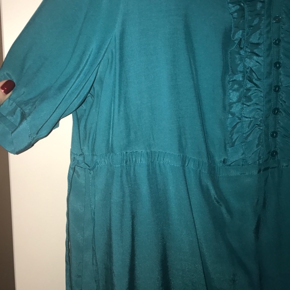 Short sleeve Ruffled Shirt - Picture 3 of 4