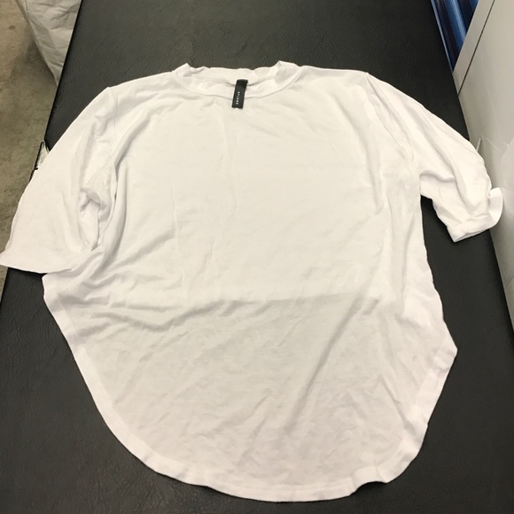Soft, white half sleeve tshirt.