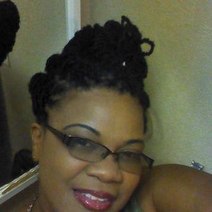 Meet your Posher, Renee