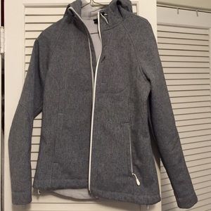 Fleece lined softshell jacket