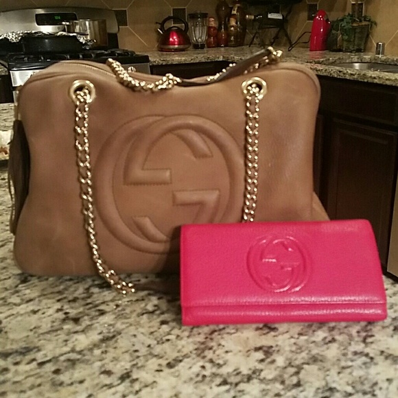 Gucci wallet authentic