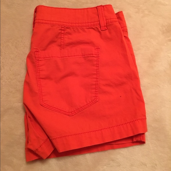 Forever 21- Shorts - Picture 2 of 2