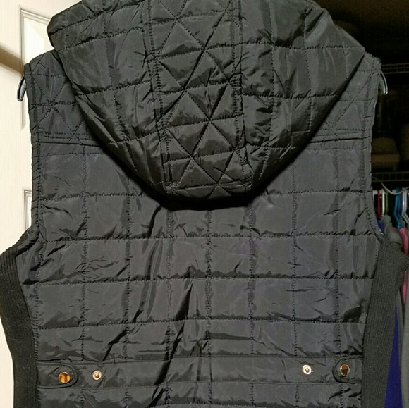 Black jacket - Picture 2 of 2