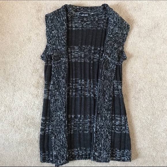 grey sweater knit vest | wet seal