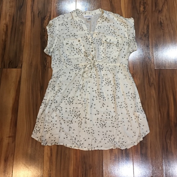 Cream and black Motherhood Maternity top