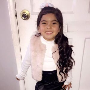 Meet your Posher, Araceli