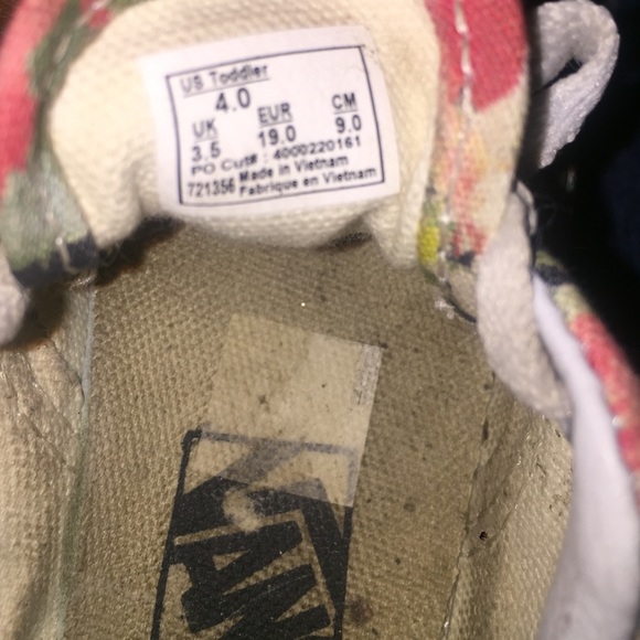 Canvas lave up vans - Picture 4 of 4