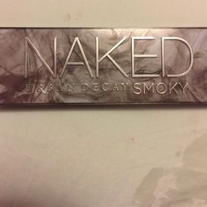 Urban Decay Naked Smoky