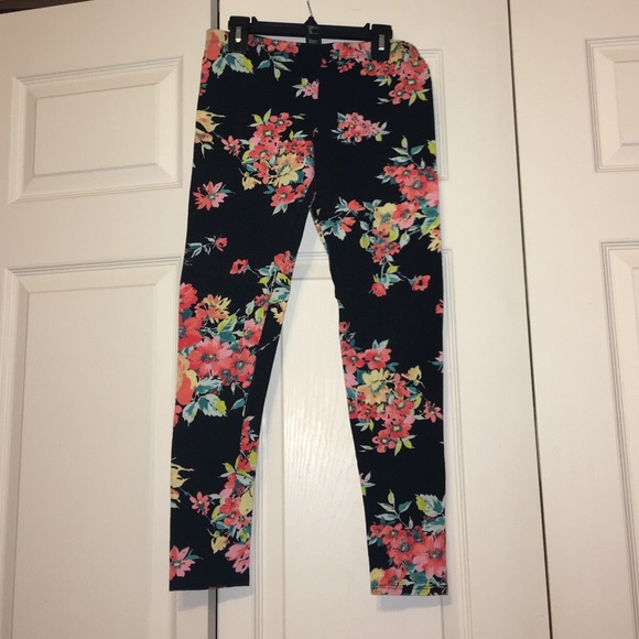 2 FOR $8 Floral Leggings