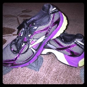 Ravenna 4 women's shoes