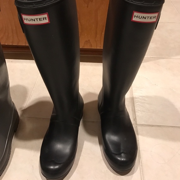 Hunter tall black rain boots