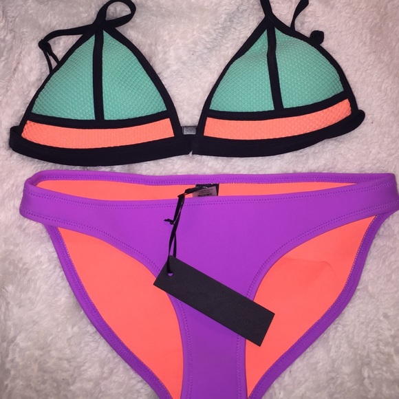 AUTHENTIC TRIANGL swimsuit (BAG INCLUDED)!!!!!!