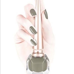 Christian Louboutin Nail color