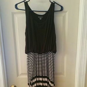 Massini hi low dress sz small