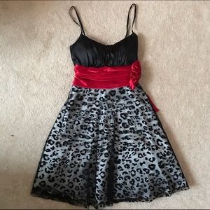 red & black cheetah pattern dress | b darlin