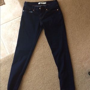 levi's dark wash skinny jeans