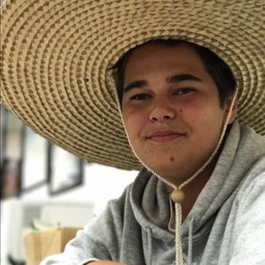 Meet your Posher, Aidan