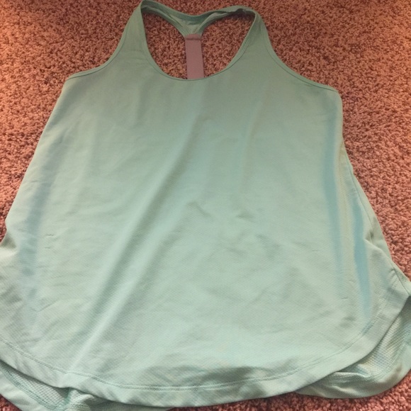 Woman's work out tank